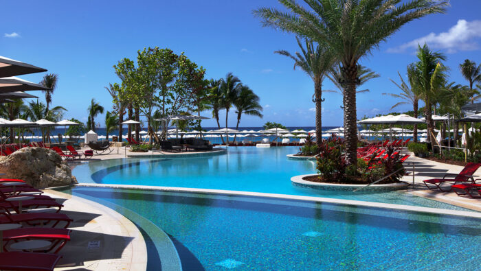 Luxurious Properties in Grand Cayman