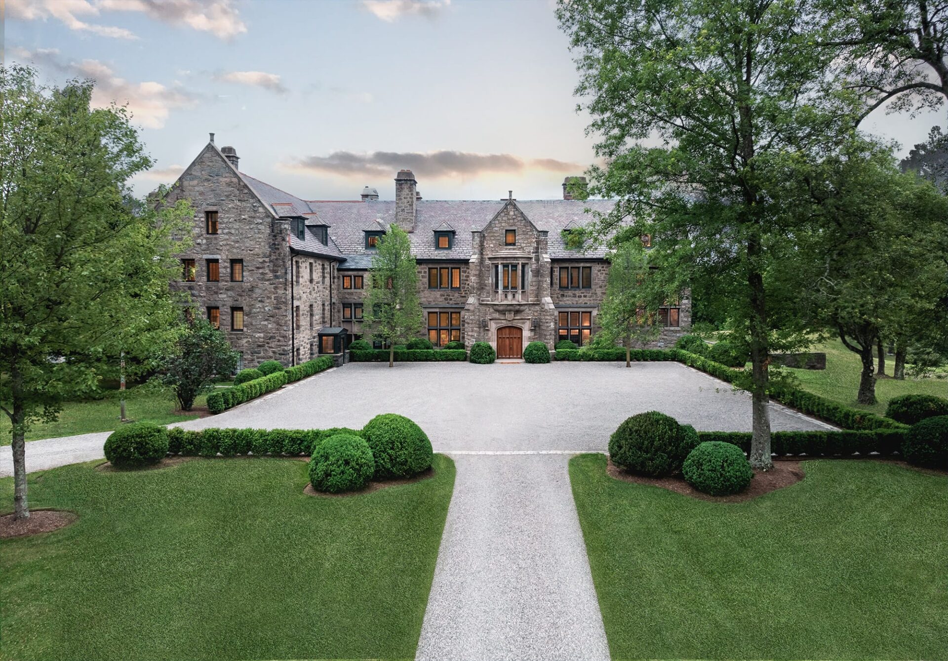 View of 24 Best Wellness Retreats for Men — Adventure and Fitness Retreats