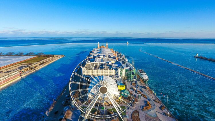 Aerial view of Navy Pier in Chicago, a family-friendly attraction perfect for luxury family holidays in the city.