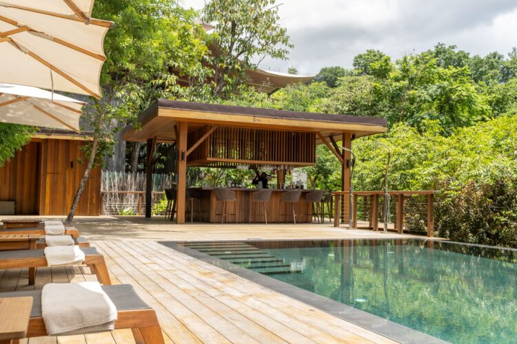 Dominica - Secret Bay - Gwiyavye’ Bar and Pool